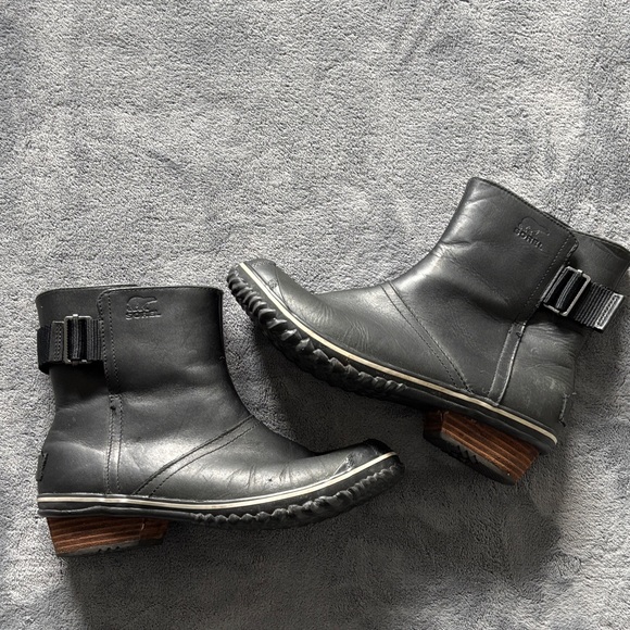 Sorel Black Leather slimboot boots 8.5 - Picture 2 of 11